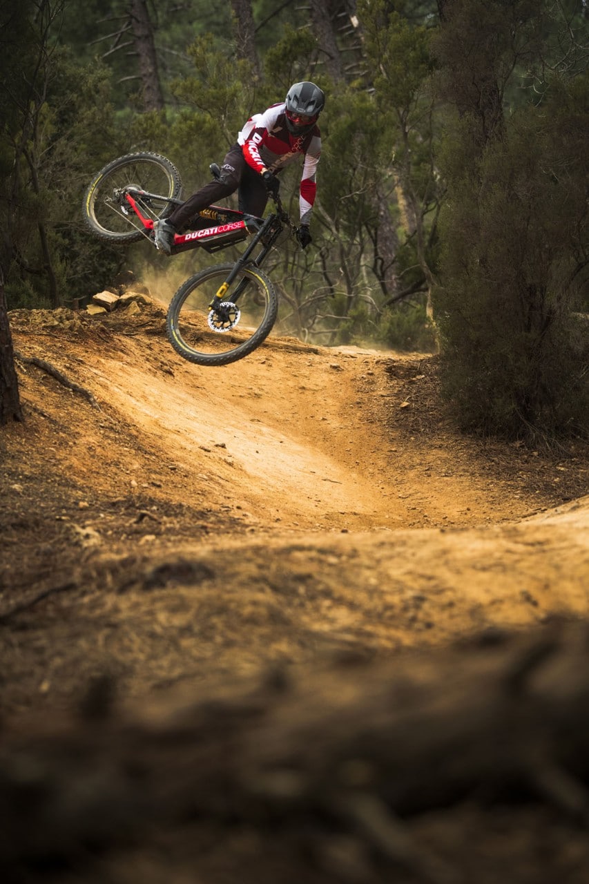 Nuove e-bike Ducati 2022, c’è anche la Futa da strada