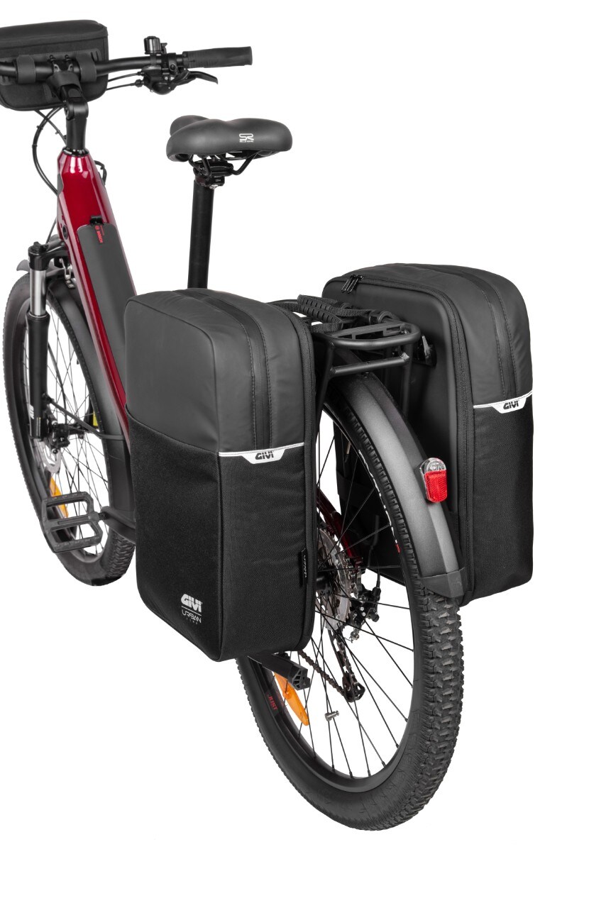 GIVI-Bike: come trasformare (tutte) le bici in un cargo!