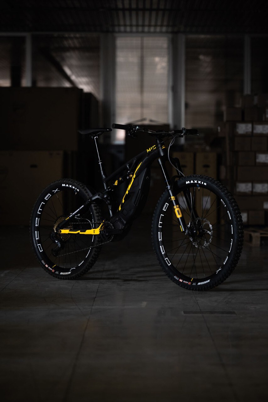 THOK: arrivano le Yellow Edition!