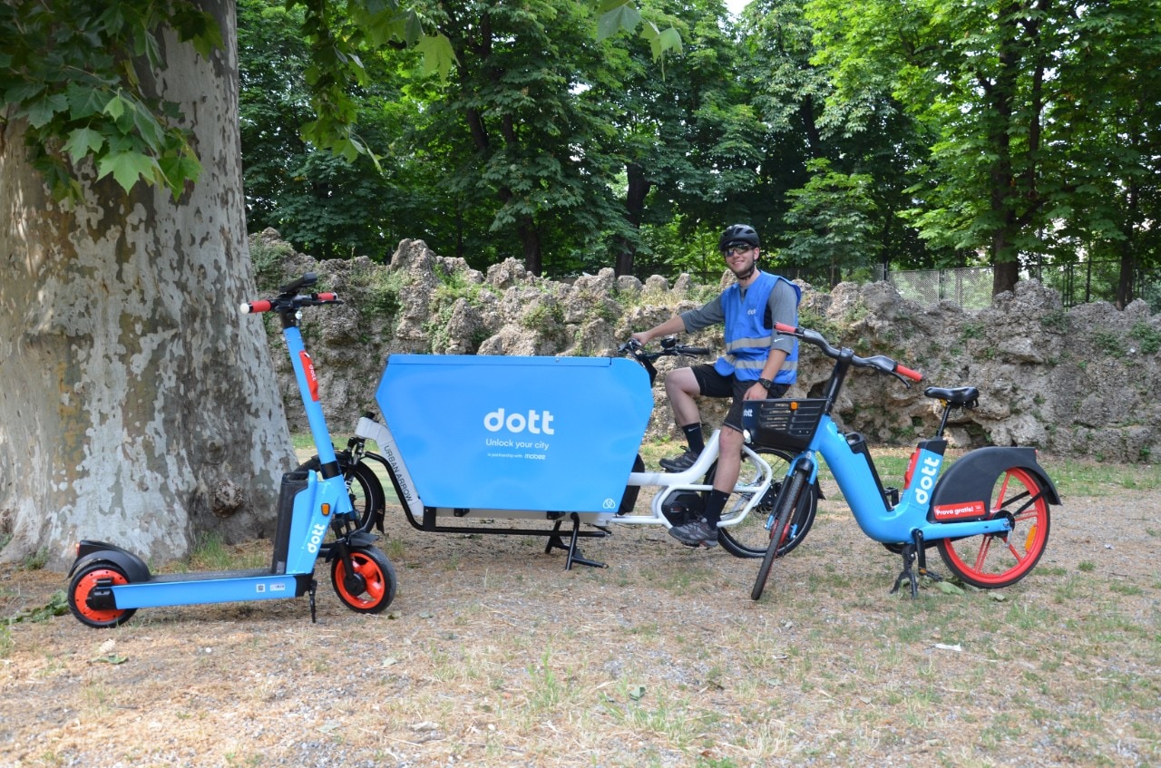 I NUOVI monopattini Dott arrivano a Milano
