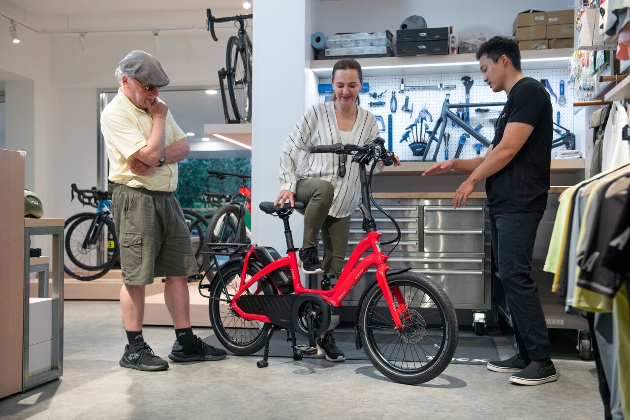 Tern NBD: l'e-bike compatta a scavalco ultra basso