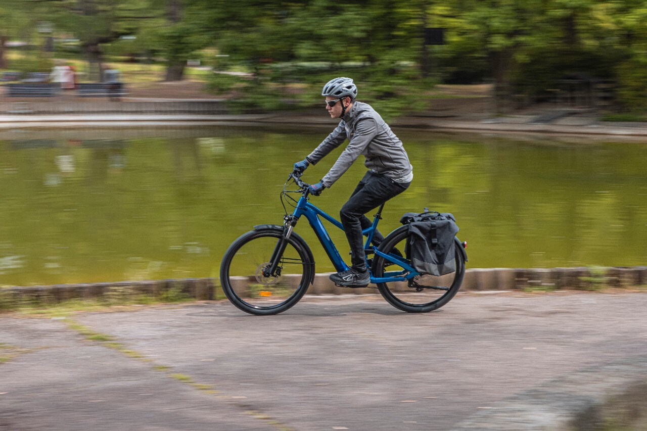 Moustache Samedi 27 Xroad FS 3: la e-trekking per tutti i giorni