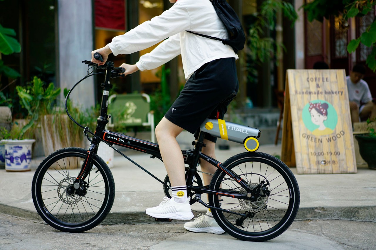 Livall Pikaboost, il kit che TRASFORMA la bici in e-bike e si monta in meno di un minuto