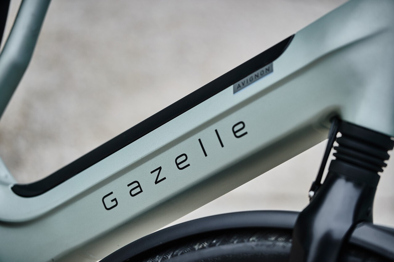 Gazelle Avignon C380 HMB: city e-bike all’olandese
