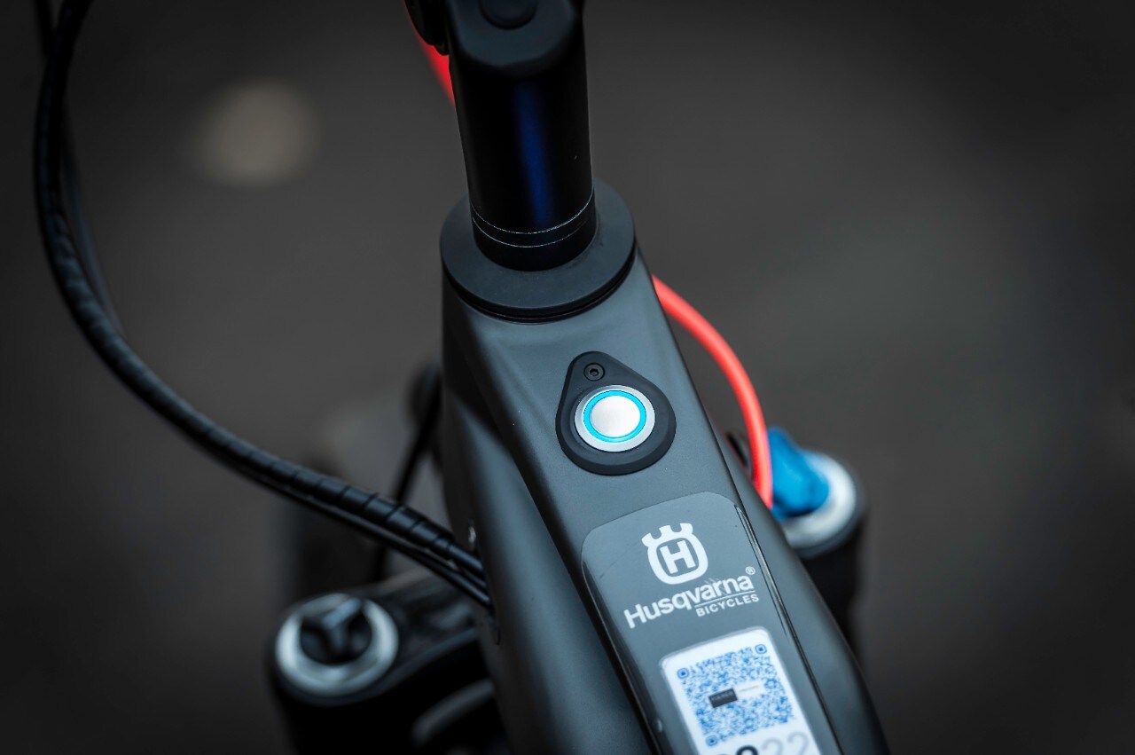 Husqvarna Cross Tourer 7-FS: pronta a TUTTO!