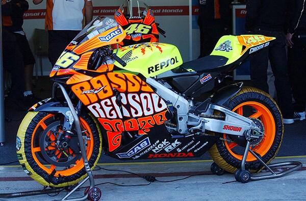 2003 - Honda RC211-V