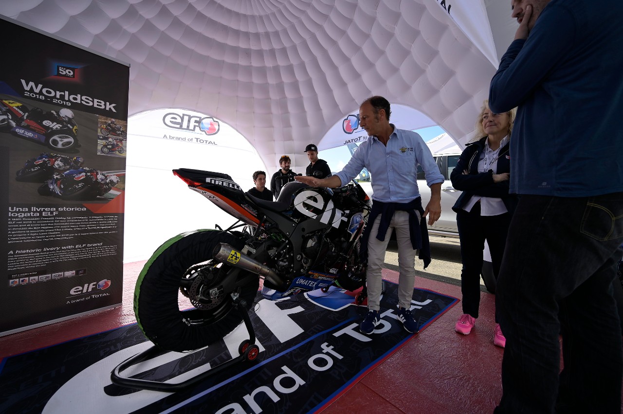 CIV Mugello: pioggia o sole, la Ducati Panigale V4 R non si batte!