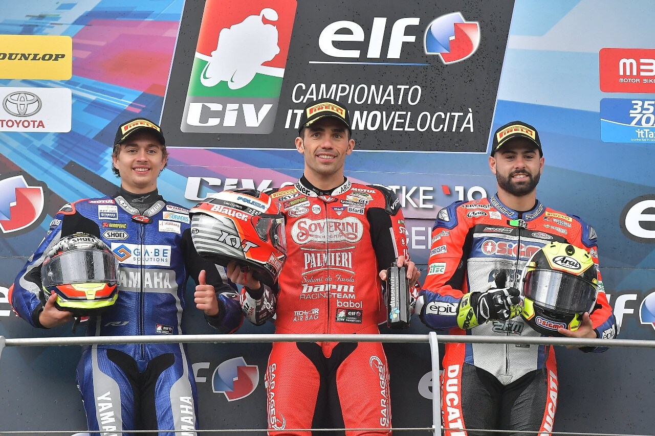 CIV Mugello: pioggia o sole, la Ducati Panigale V4 R non si batte!