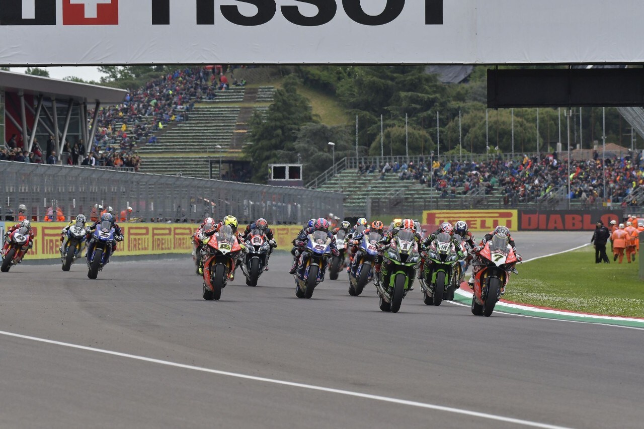 SBK Imola: la pioggia ferma la rincorsa di Rea