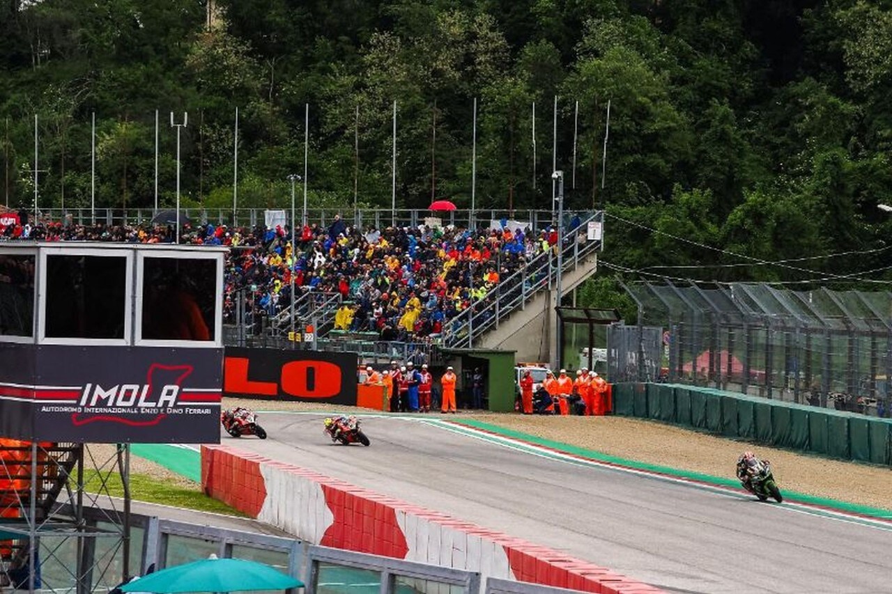 SBK Imola: la pioggia ferma la rincorsa di Rea