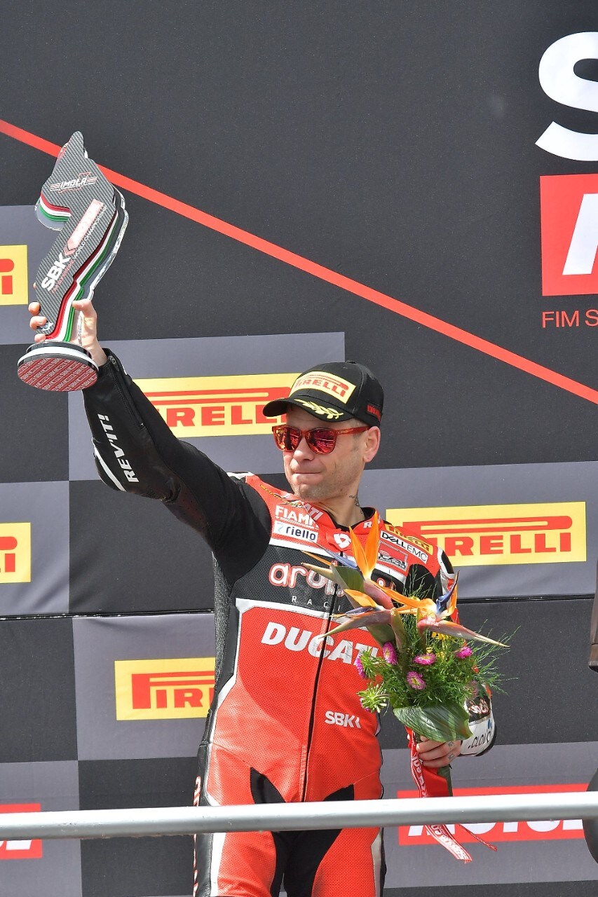 SBK Imola: la pioggia ferma la rincorsa di Rea