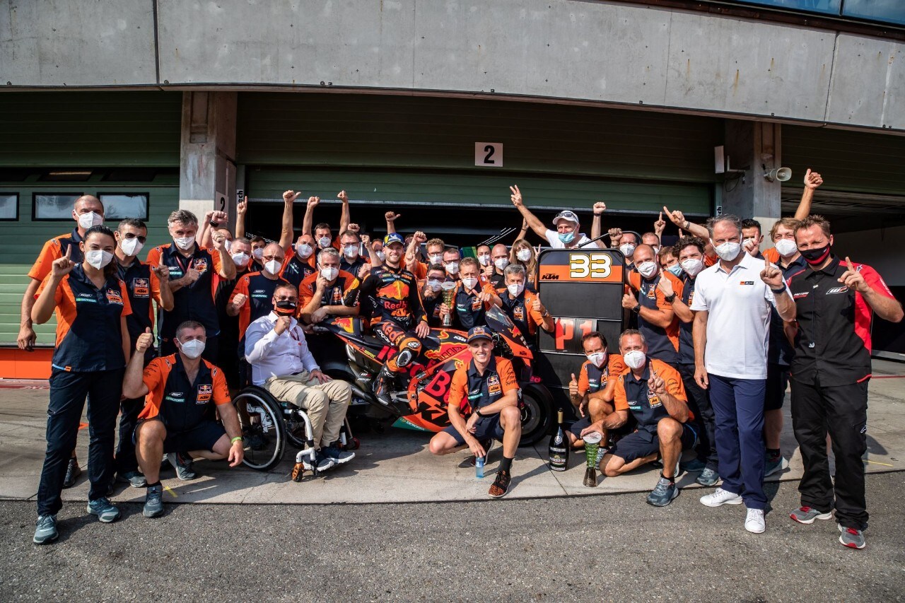 MotoGP Brno: Binder nella storia, prima vittoria KTM