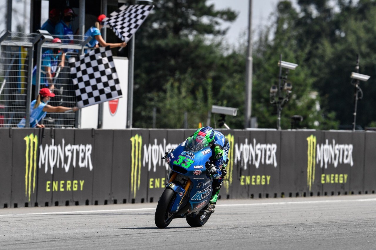 MotoGP Brno: Binder nella storia, prima vittoria KTM