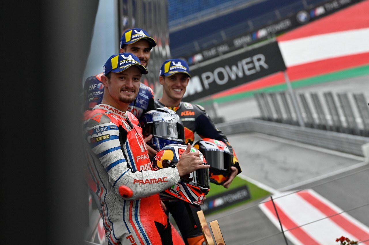 MotoGP Stiria: Oliveira VINCE, è ancora KTM!