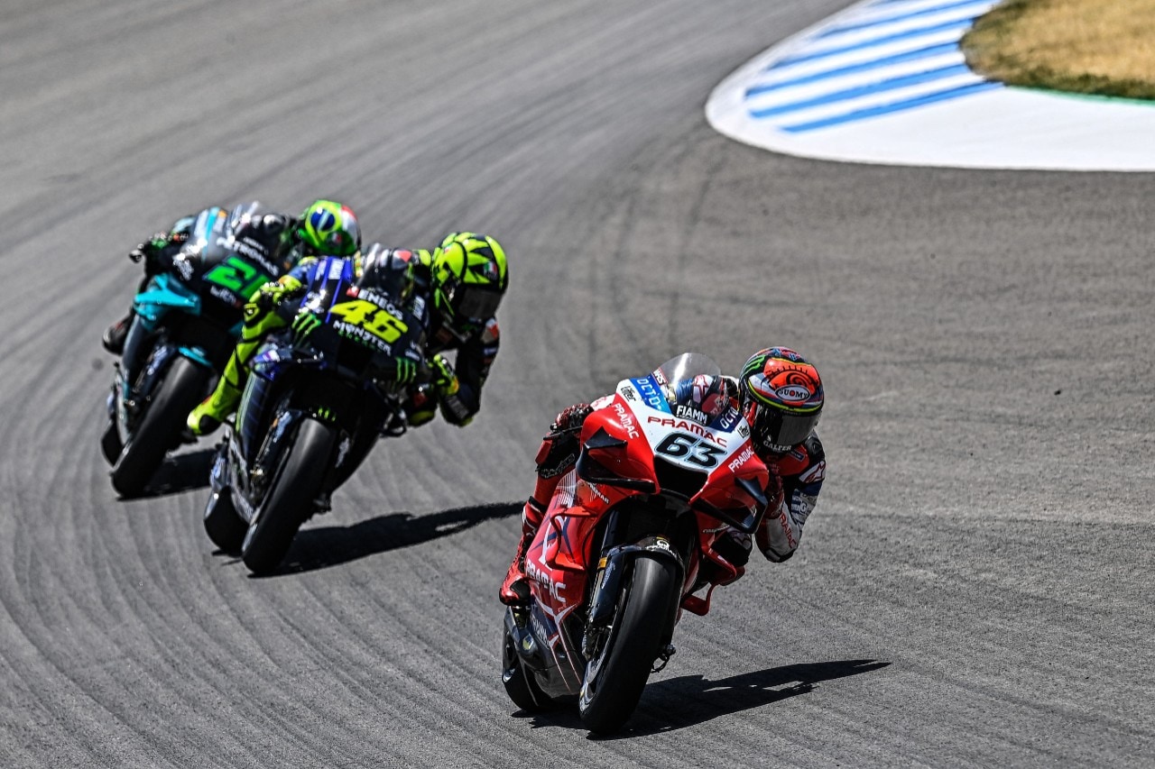 MotoGP Barcellona: orari TV DIRETTE SKY e DAZN, DIFFERITE TV8
