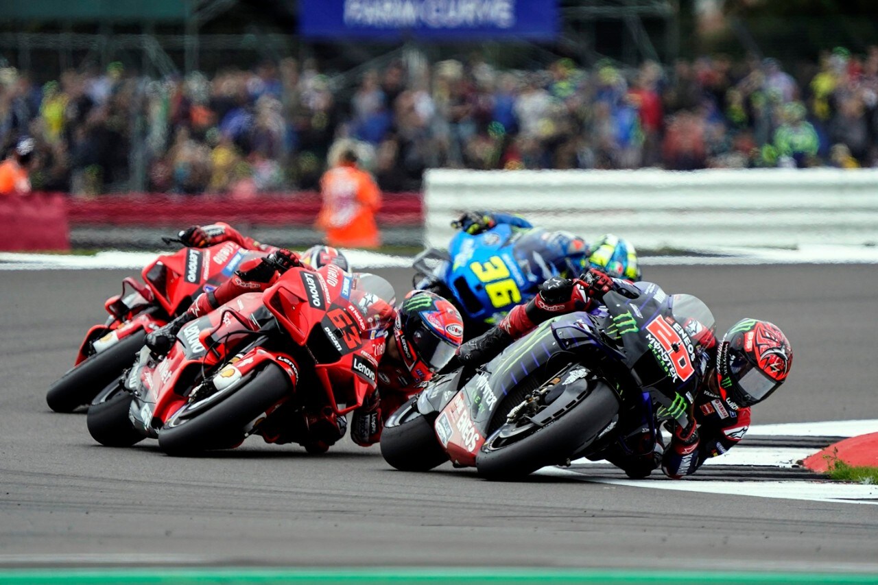 MotoGP, Silverstone è di Quartararo. Aprilia sul podio