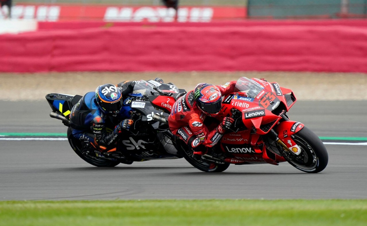 MotoGP, Silverstone è di Quartararo. Aprilia sul podio