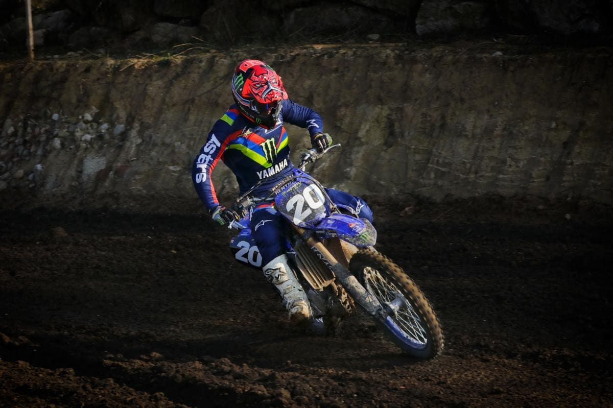 Quartararo si allena con il flat track