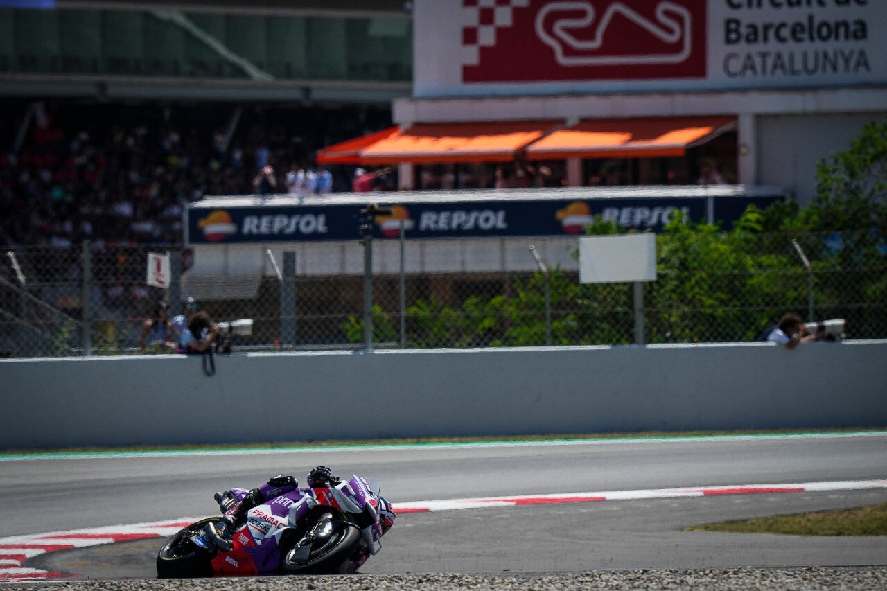 MotoGP Barcellona: Quartararo magistrale