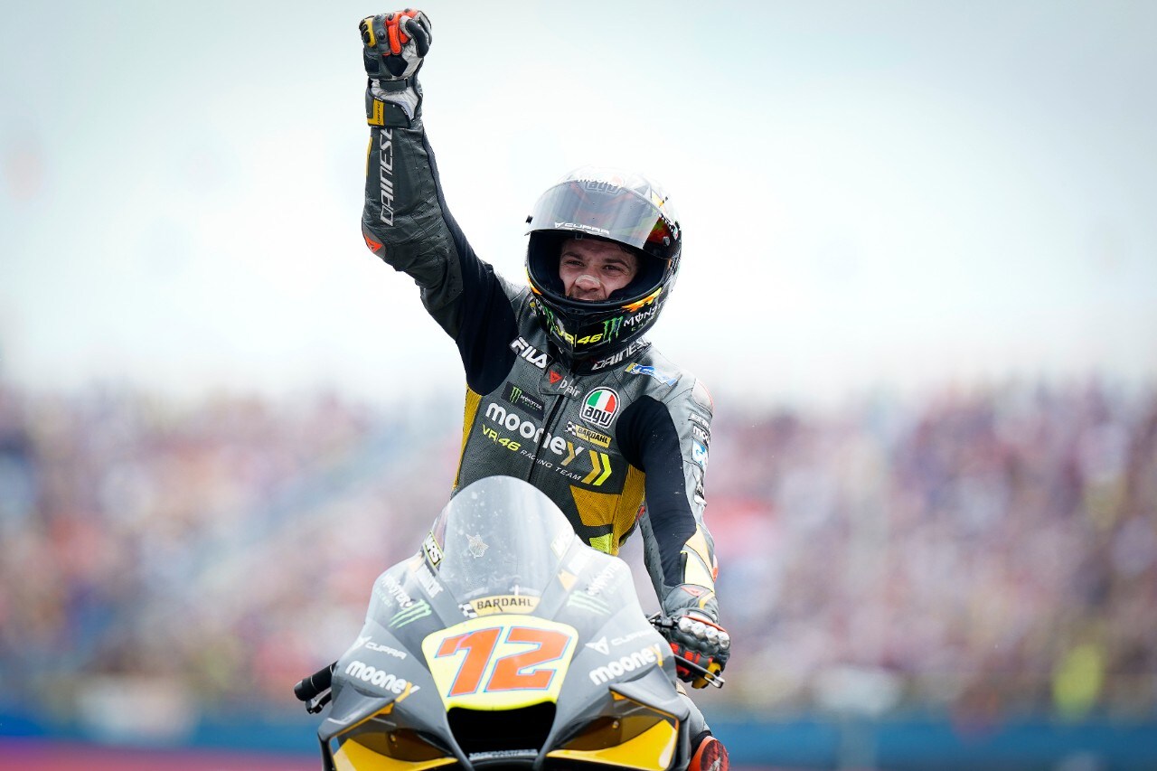 MotoGP Assen: Bagnaia vince, Quartararo sbaglia