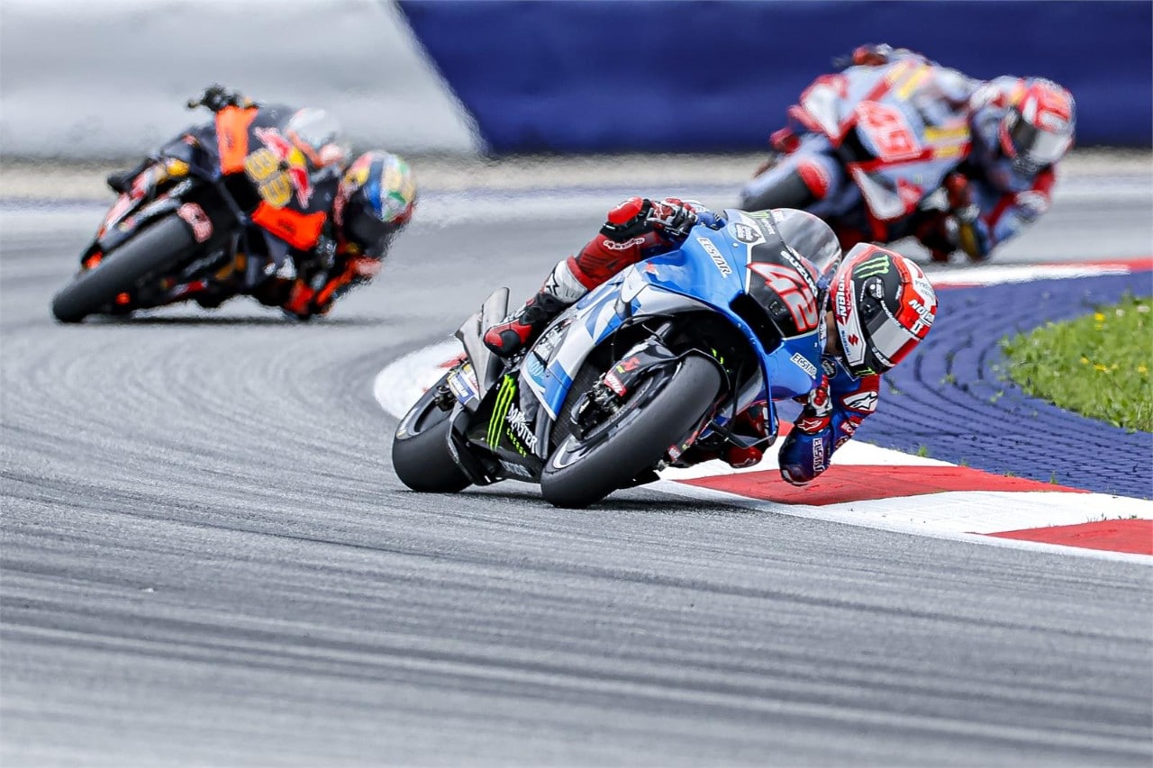 In Austria Bagnaia cala il tris, ma che Quartararo!