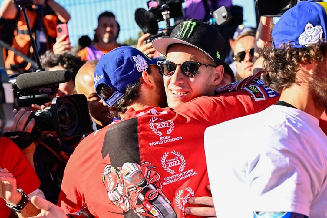 MotoGP Valencia: Rins vince, Bagnaia è campione del Mondo