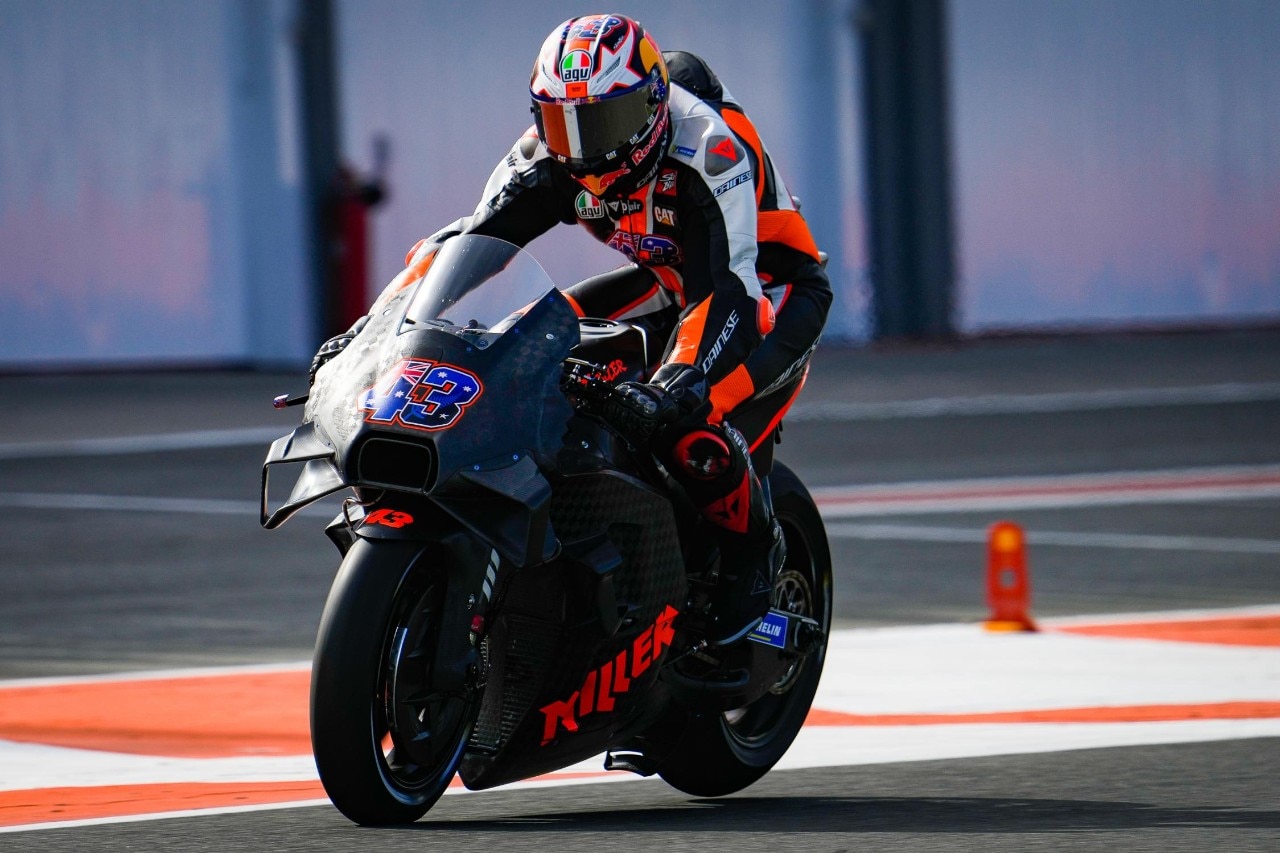 Test MotoGP Valencia: Aprilia e Ducati ok, Honda e Yamaha no