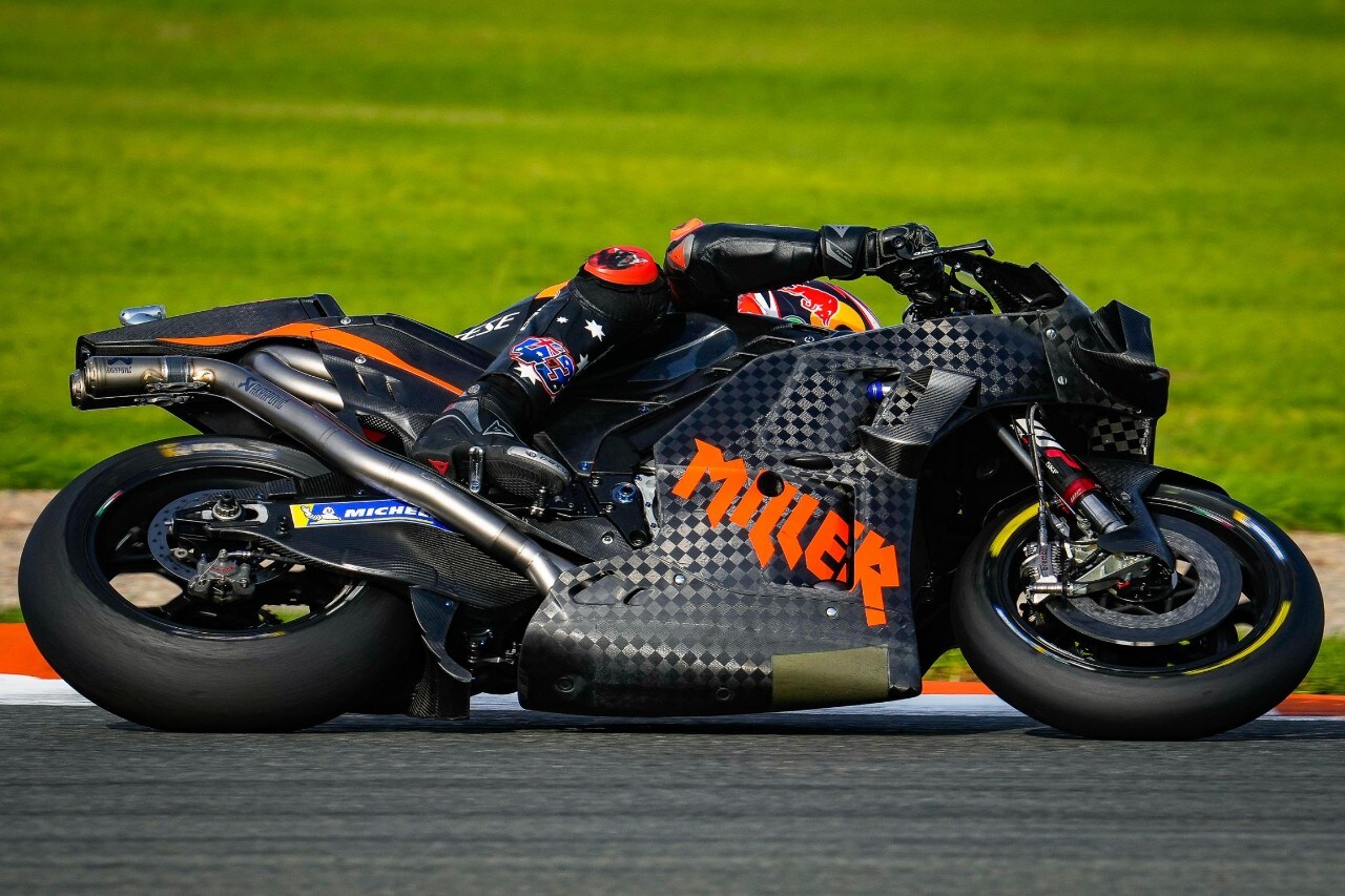 Test MotoGP Valencia: Aprilia e Ducati ok, Honda e Yamaha no