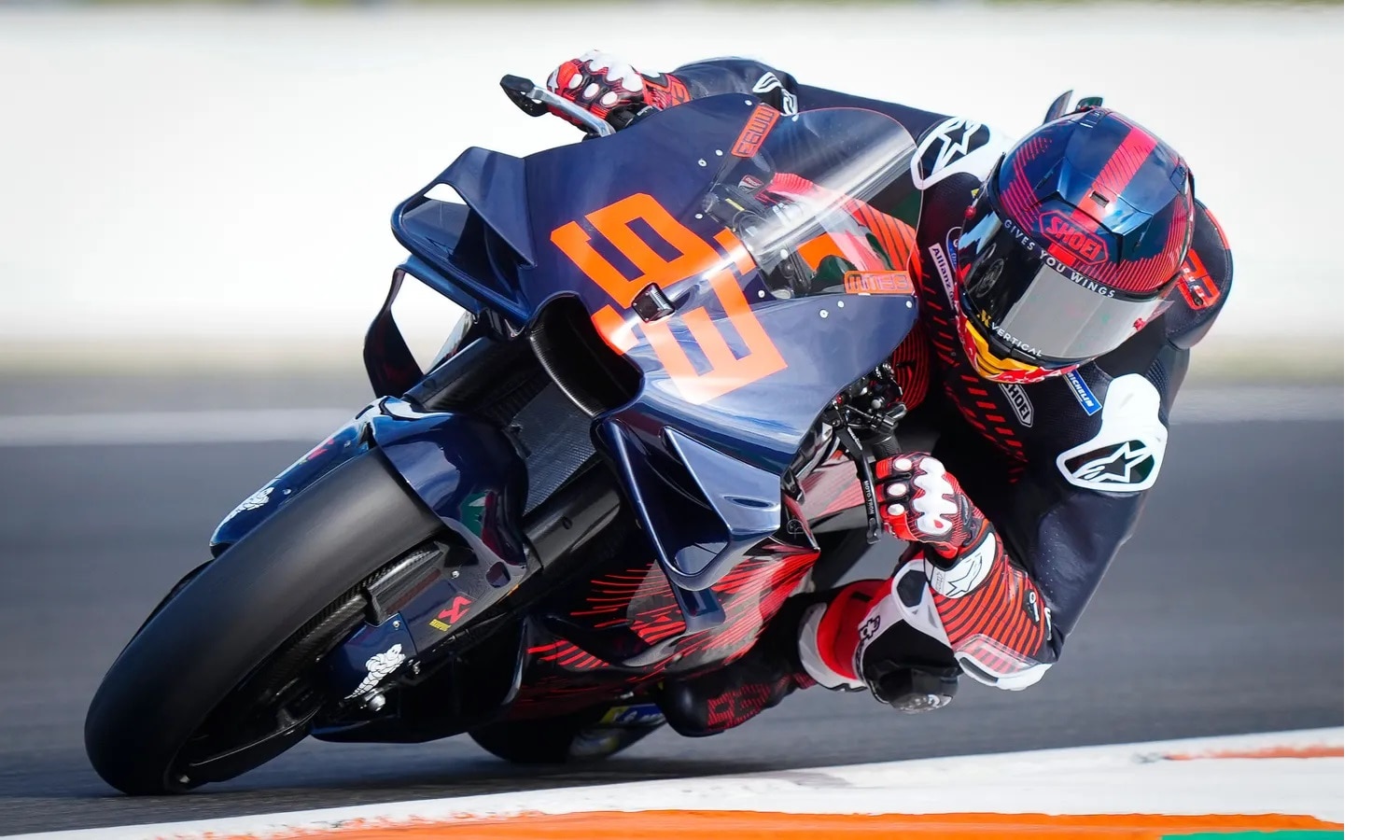 Test MotoGP Valencia: Marc Marquez subito veloce con la Ducati