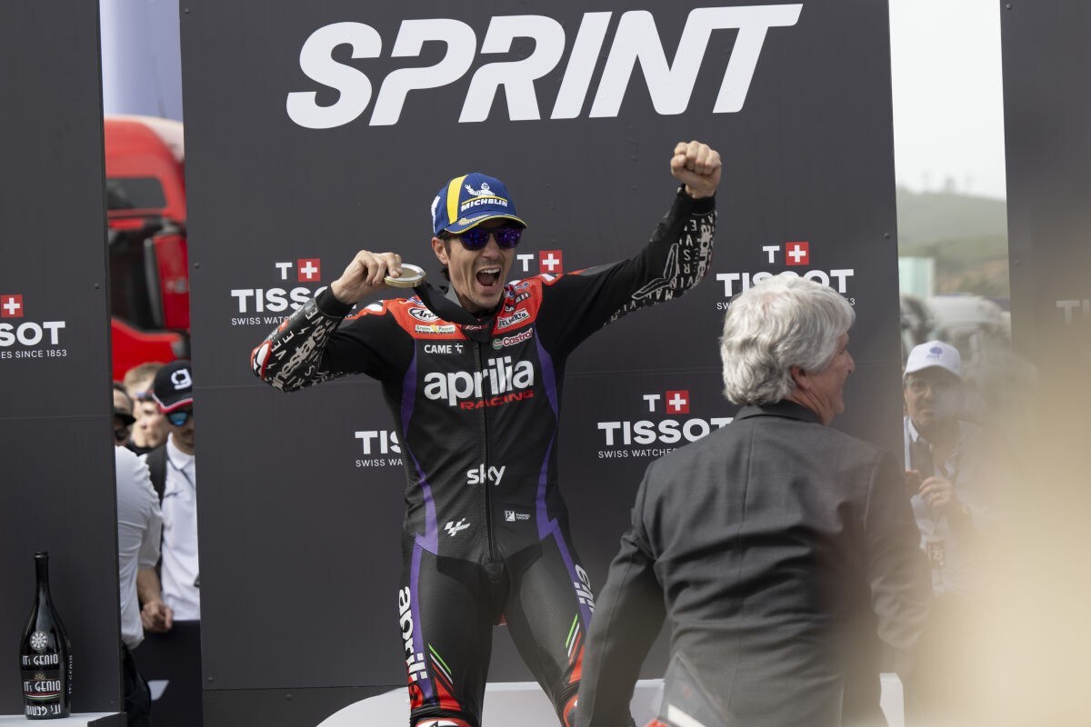 Acuto Vinales: Aprilia domina la Sprint race di Portimao