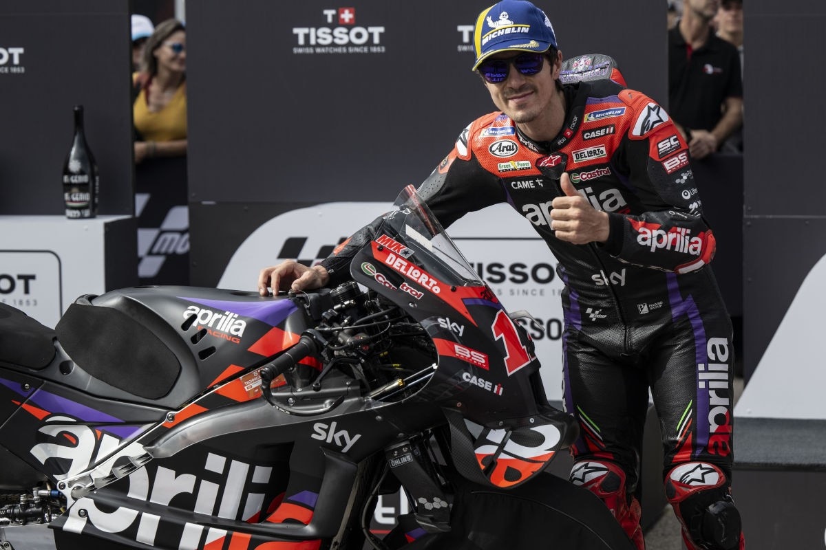 Acuto Vinales: Aprilia domina la Sprint race di Portimao