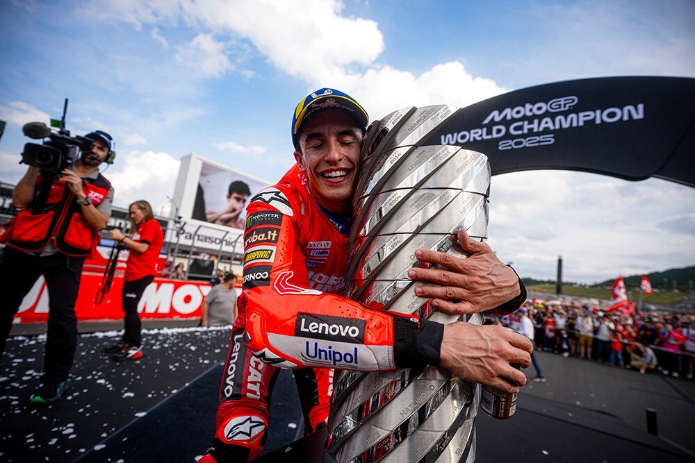 Doppia festa Ducati a Motegi: vince Bagnaia, Marquez secondo è campione del mondo