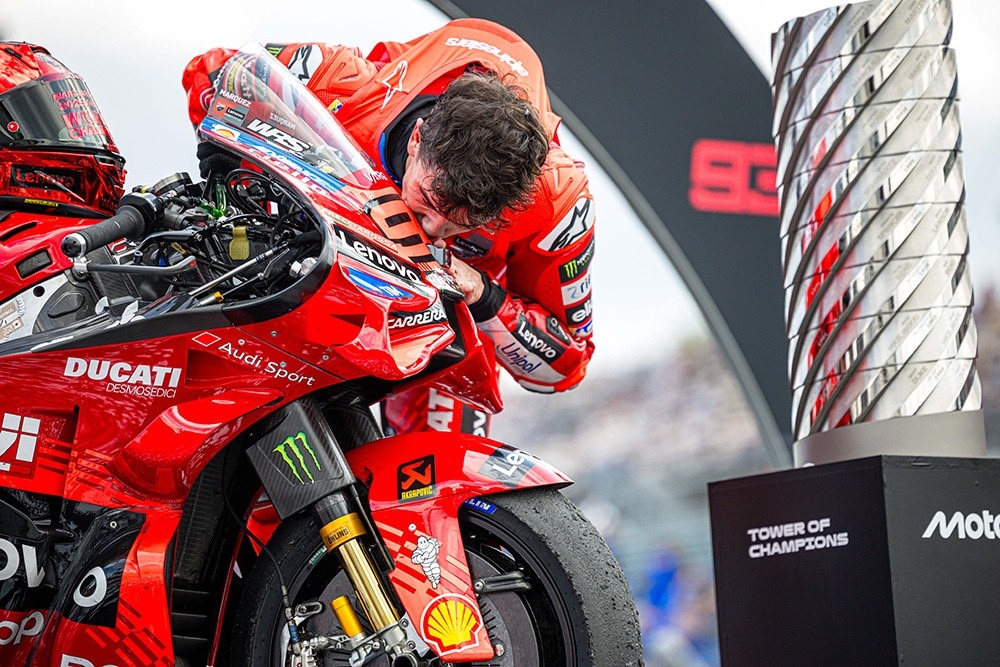 Doppia festa Ducati a Motegi: vince Bagnaia, Marquez secondo è campione del mondo