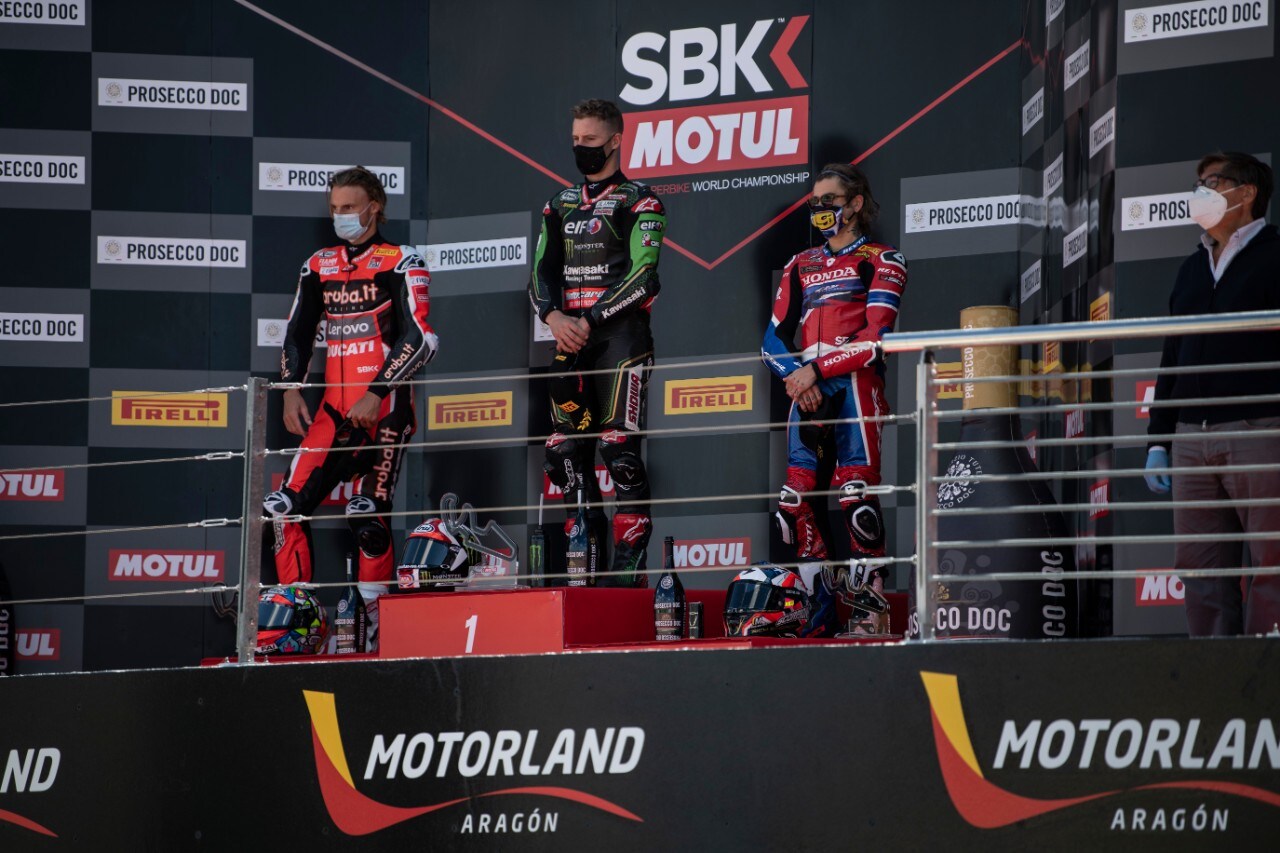 SBK Aragon: furia Rea