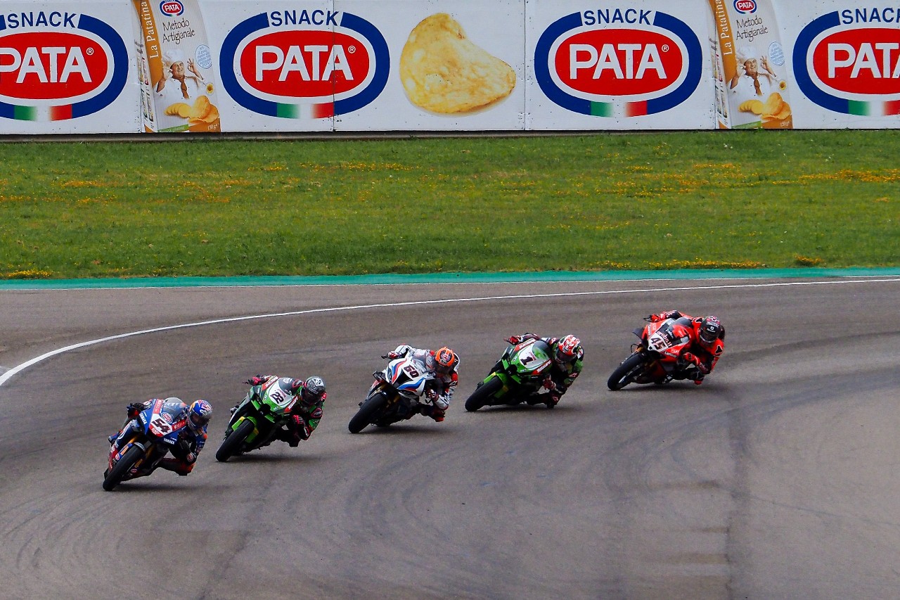 SBK Aragon: Rea leader, ma Redding alza la testa