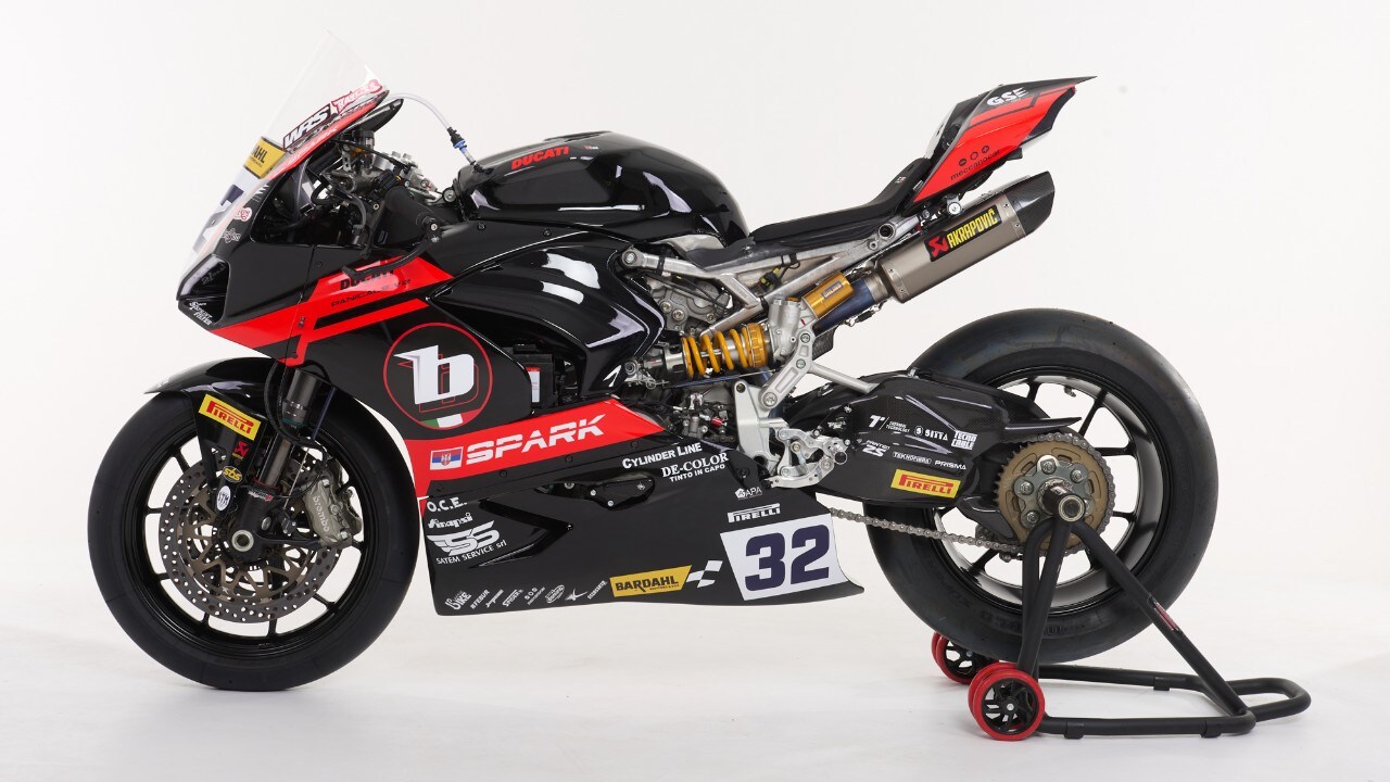 SBK: il Barni Spark Racing Team svela le livree 2022