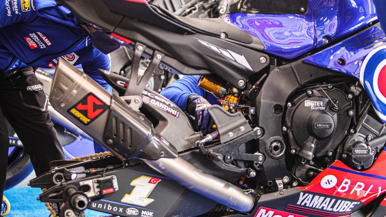 SBK test Barcellona: Razgatlioglu e la Yamaha chiudono al comando!