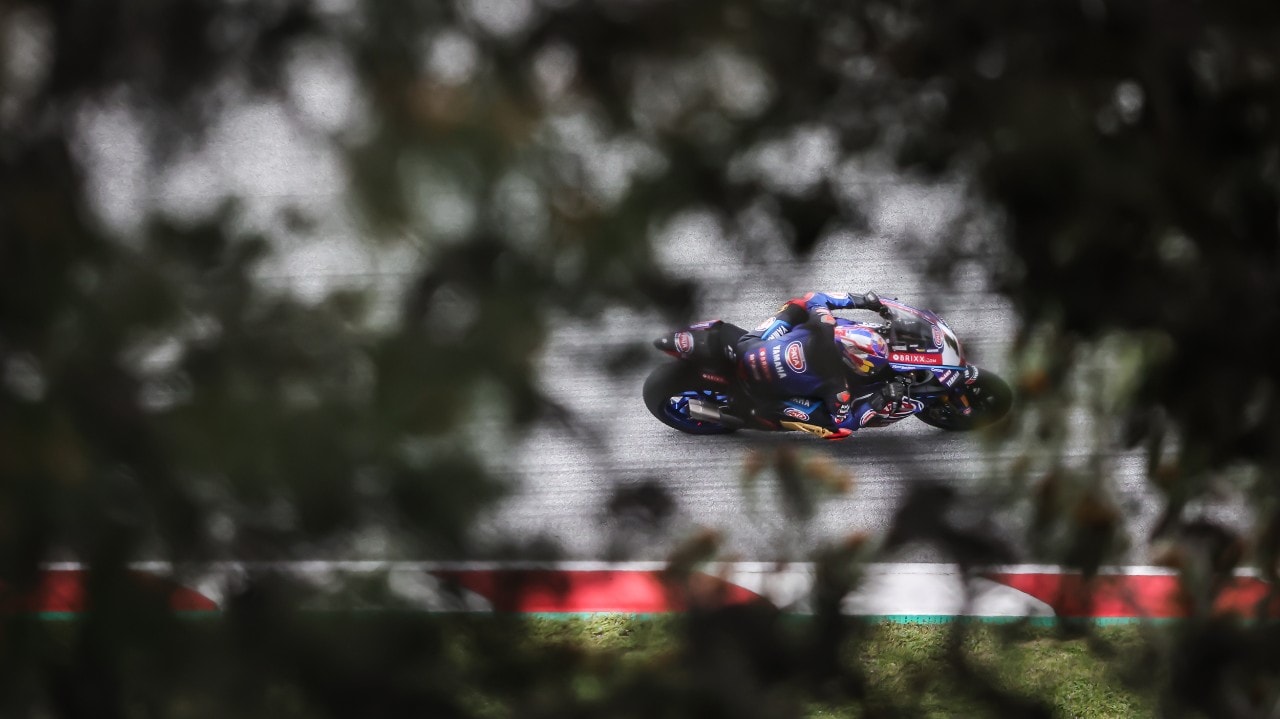 SBK test Barcellona: Razgatlioglu e la Yamaha chiudono al comando!