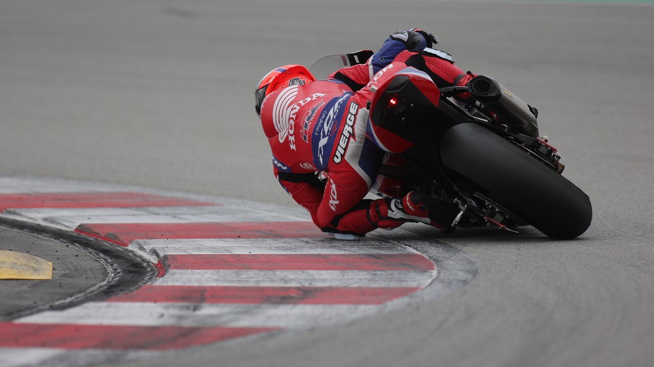 SBK test Barcellona: Razgatlioglu e la Yamaha chiudono al comando!