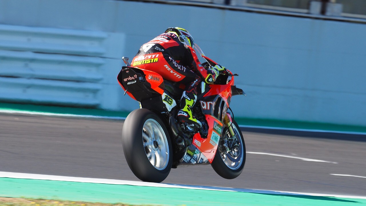 Mondiale SBK: Alvaro Bautista sbanca Misano!