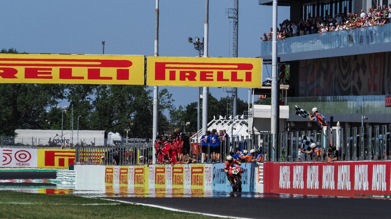 Mondiale SBK: Alvaro Bautista sbanca Misano!