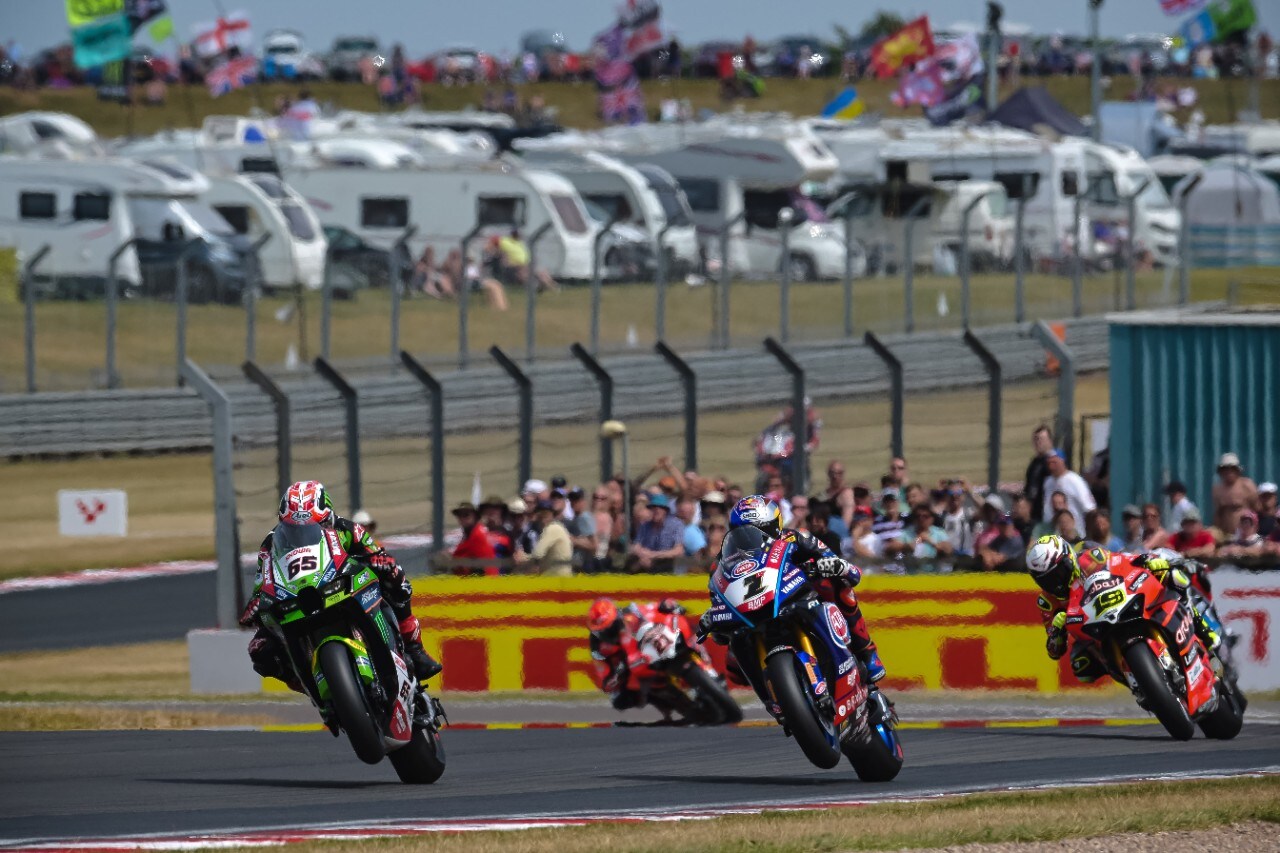 Mondiale SBK: triplete per Razgatlioglu a Donington 