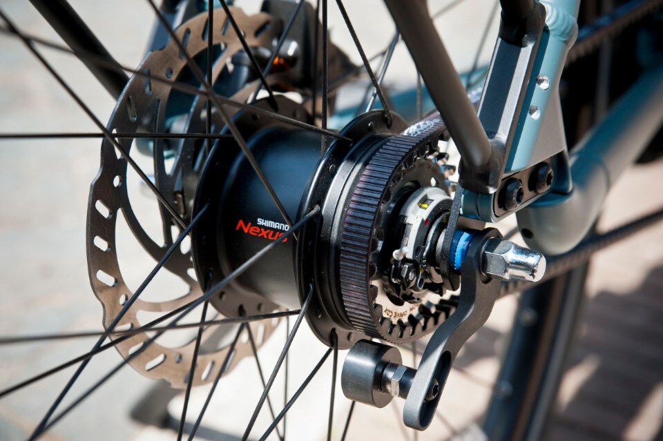 Riese & Müller Culture, l'ebike dal design minimal e motore leggero Bosch SX