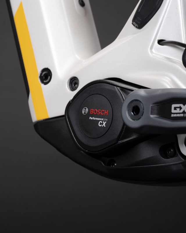 THOK E-Bikes presenta la TP4, e-mtb in carbonio made in Italy