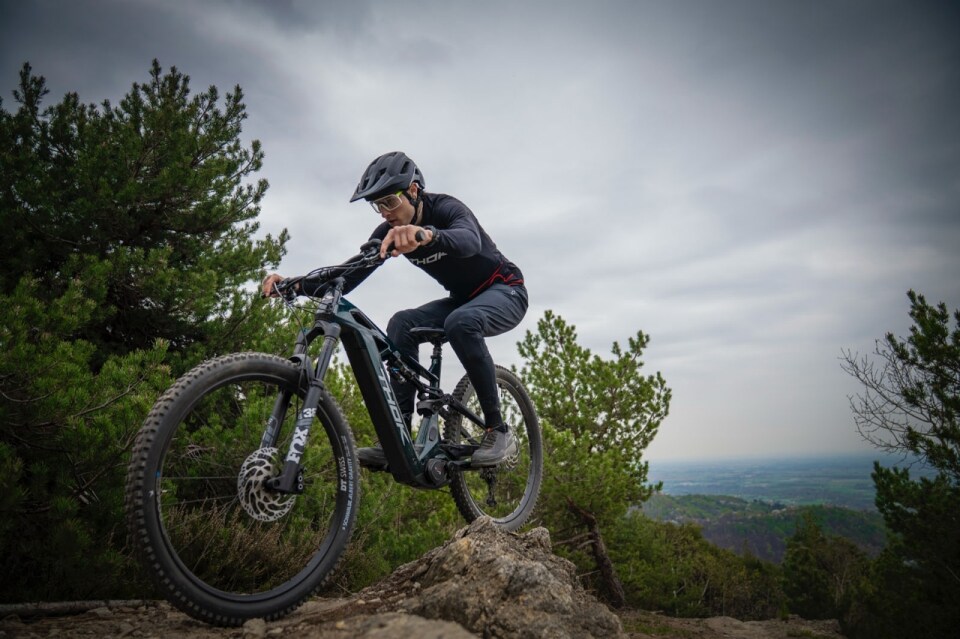 THOK TP4 e TP4-S, due nuovi allestimenti per la e-MTB piemontese in carbonio