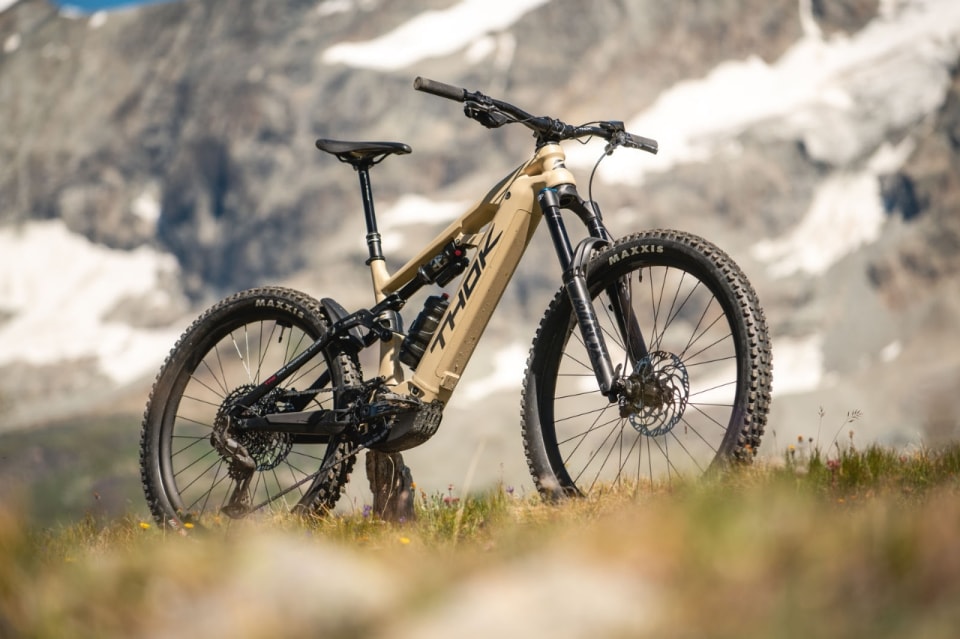 THOK TK02 S, la nuova e-enduro con cuore Bosch da 100 Nm