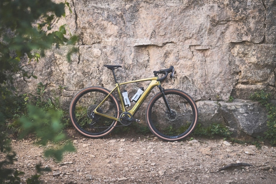 Trek Checkpoint+ SL, motore TQ HPR60 per la e-gravel in carbonio