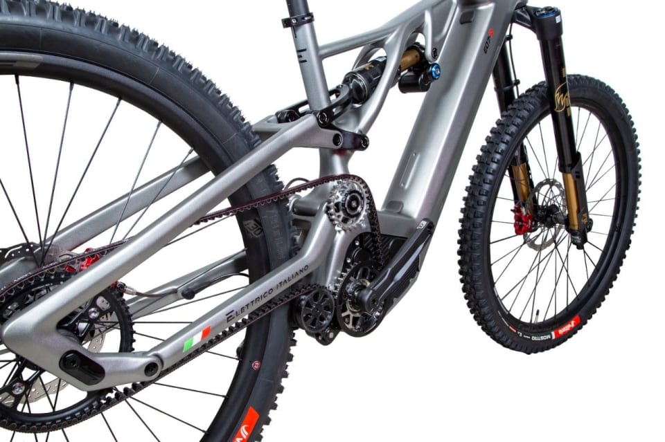 Elettrico Italiano E07-R, e-bike con cambio integrato Valeo