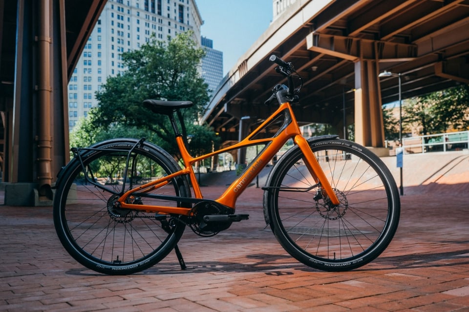 Cannondale Flying V, la superleggera con telaio e parafanghi in carbonio