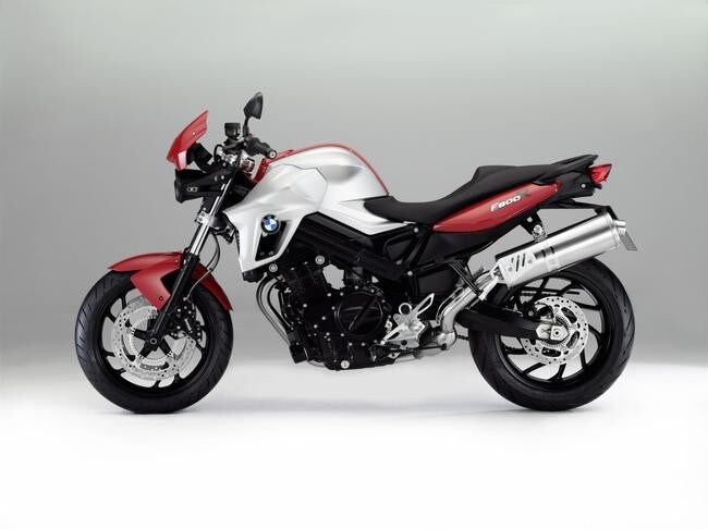 Cosa cambia sulla BMW F800R?